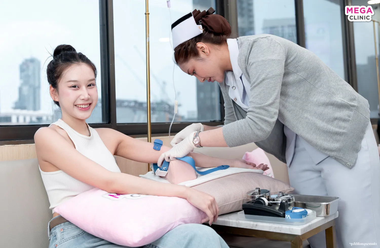 ดริปวิตามินผิว ใกล้ฉัน ที่ MEGA CLINIC สยามสแควร์ นนทบุรี ลาดพร้าว รังสิต ปากน้ำ